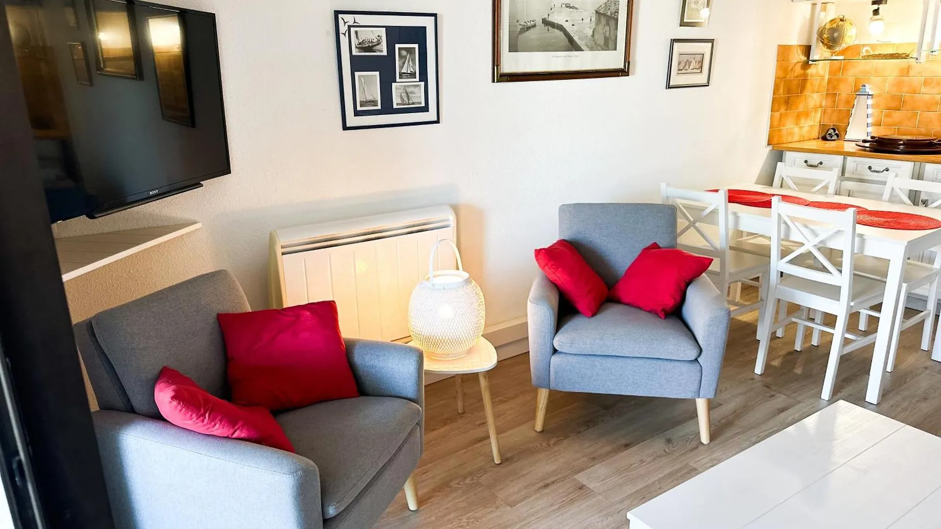 Appartement Port Grimaud 2/4 Pers Avec Grande Terrasse 0*,  Frankrike