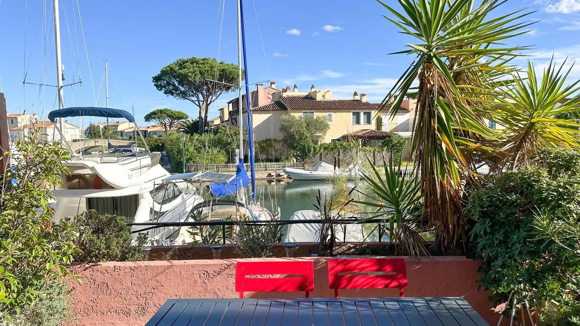 Appartement Port Grimaud 2/4 Pers Avec Grande Terrasse